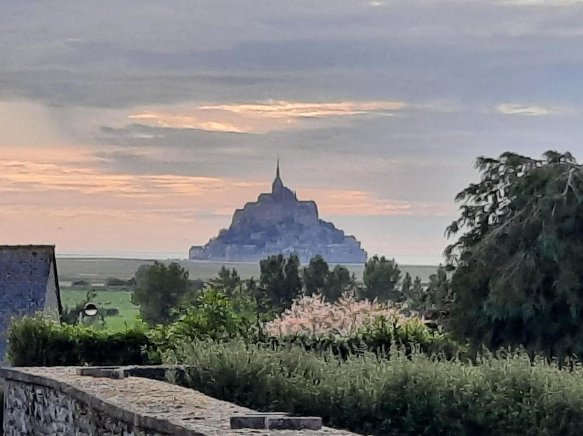 Le Canari Huisnes-sur-Mer Buitenkant foto